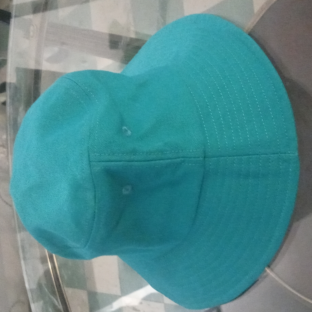 NEW Bucket hat